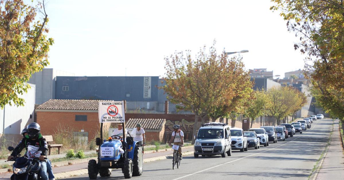 Marxa Lenta En Contra Del Pol Gon De Torreblanca De Lleida