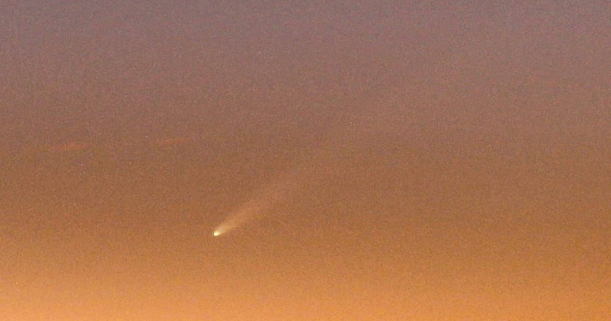 They captured the flyby of the “comet of the century” from Montsec.