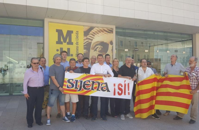 La plataforma Sijena Sí exige en el Museo de Lleida el regreso de los bienes artísticos