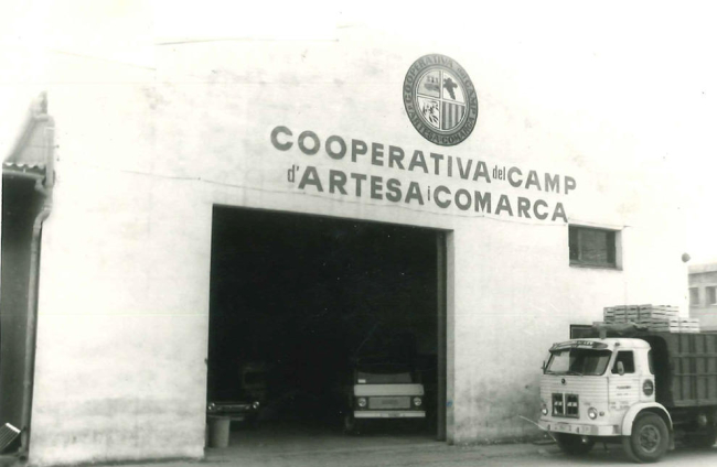 Vista aèria de les instal·lacions de la Cooperativa d’Artesa de Segre.