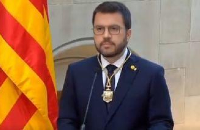 Aragonès promet el seu càrrec "d'acord amb la voluntat popular de la ciutadania de Catalunya"