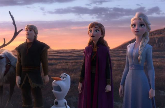 Frozen 2 arrasa en la taquilla en su fin de semana de estreno