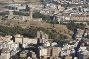 Imatge aèria de part de la ciutat de Lleida, el municipi amb més pisos públics.