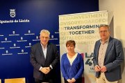 Jaume Saltó, president de la Cambra de Comerç, amb Teresa Botargues i Joan Talarn. - D.LL.