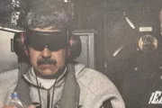 Imatge de Nicolás Maduro detingut en un vaixell militar. - CASA BLANCA