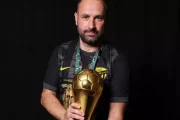 Xavier Codina, amb el trofeu de campió.
