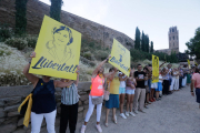 Desde la Paeria hasta la Seu Vella, con la participación de un millar de personas.