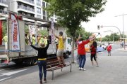 La Fecoll protagonizó un desfile por las calles de Lleida, coincidiendo con el fin de semana en qué la capital del Segrià tendría que haber celebrado la 41 edición de la fiesta.