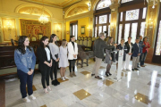 Representarán a una decena de barrios en los actos protocolarios del programa.