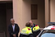 Jaume Gabernet el día del crimen tras acudir a su vivienda con los Mossos d’Esquadra.