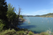 Vista de l'embassament de Rialb