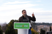 Un ampli dispositiu de Mossos d'Esquadra va evitar ahir incidents en un acte de Vox a Lleida.

Antifeixistes els van increpar i el president del partit, Santiago Abascal, va dir que sempre reben “crits d'energúmens” mentre que als presos independentistes ningú “els assetja”.