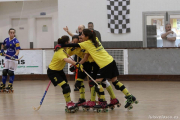 L’equip del Pla celebra un dels gols davant del Girona.