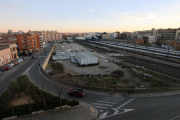 En los terrenos del entorno de la estación de trenes está previsto un centro comercial y pisos.