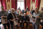 La Paeria de Cervera acogió ayer la lectura del pregón de la Passió a cargo de Joan Salvador. 