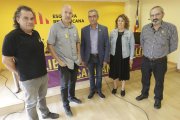 Los diputados provinciales de ERC ayer durante la rueda de prensa que ofrecieron en su sede en Lleida.