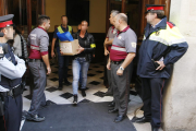 Imatge de l’escorcoll policial del passat 2 d’octubre a la Diputació.