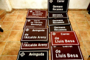 Placas de calles con nombres supuestamente franquistas. 