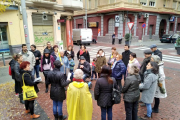 La visita se llevó a cabo ayer por la mañana en varios rincones del barrio Noguerola.