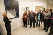 Maria Guinovart inauguró ayer en el Cercle de Belles Arts de Lleida la exposición de obras de su padre.