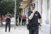 Troben una dona embarassada degollada al seu domicili de Xàtiva