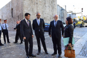 El conseller Buch fue recibido por el alcalde de La Seu d’Urgell, Albert Batalla.