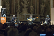 Jordi Savall va actuar amb el paranimf ple a vessar.