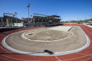 El Camp d’Esports, a part d’estadi i velòdrom, tenia piscines, pistes de tenis, frontó i gimnàs.