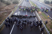 Imatge d’arxiu del tall de l’autovia a Tàrrega el 21-F.