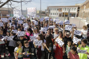 La manifestació del març passat per demanar la nova escola.