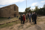 Àngels Ponsa fue recibida en Les Franqueses de Balaguer por el alcalde, el presidente de la Diputación y el promotor cultural Josep Espar.