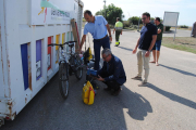 Bicicletas y otros objetos recuperados del vertedero. 