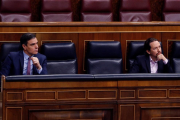 El president del Govern espanyol, Pedro Sánchez , i el vicepresident segon, Pablo Iglesias, al Congrés.