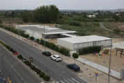 El colegio Pinyana, en Balàfia, está formado íntegramente por aulas prefabricadas.