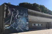 El mural que s’ha pintat a l’Escola de Música d’Alguaire.