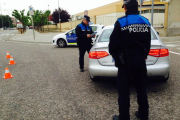 Imagen de archivo de un control de la Policía Local de Tàrrega.