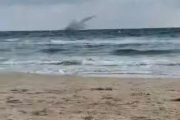 S'estavella un avió de l'Exèrcit de l'Aire a la Manga del Mar Menor