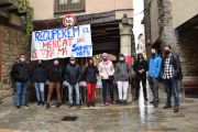 Imatge de la protesta d’ahir al carrer Canonges de la Seu d’Urgell.