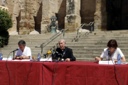 Un moment de la presentació de la memòria del 2020 de les Càritas de Lleida, Solsona i Urgell, ahir a la plaça Sant Josep de Lleida.