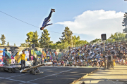 Soon Circus Company llenó la Ciutat Reguer en su última actuación.