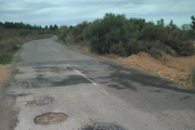 Clots a la pista que enllaça Torrebesses amb Castelldans.