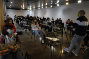 Alumnos de la facultad de Educación, ayer en una clase en el edificio emblemático.