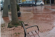 Estat en el qual es troben les llambordes de la plaça.