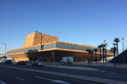 Vista exterior de la Llotja de Lleida.