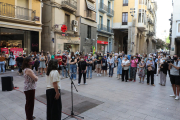 Concentración el pasado lunes en la plaza Paeria contra la violencia machista. 