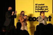 Carme Forcadell, Dolors Bassa i Raül Romeva, en l'acte de tancament d'ERC.