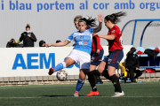 Una acció del recent partit de l’AEM davant d’Osasuna.