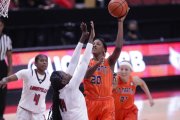 Chelsey Perry, durant la seua etapa universitària al UT Martin.