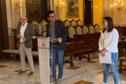 Jaume Rutllant, Toni Postius i Jordina Freixanet van presentar ahir els projectes.