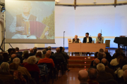 Artur Blasco presentando ayer su libro en La Seu d’Urgell. 